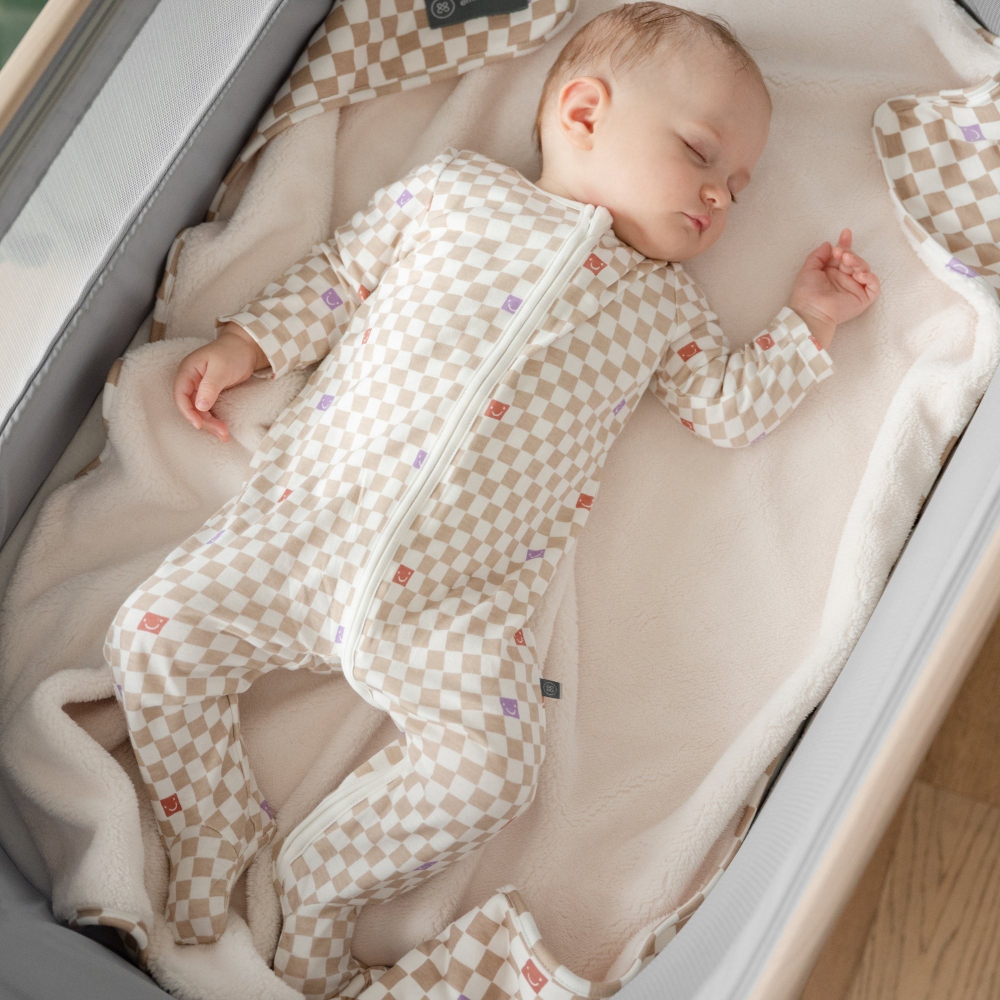 Pyjama met voetjes | Check Smile